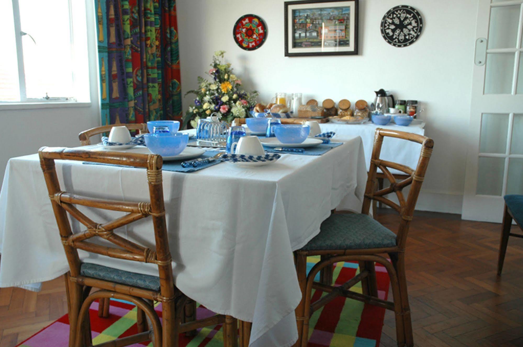 St James Blue On Blue Bed And Breakfast מראה חיצוני תמונה